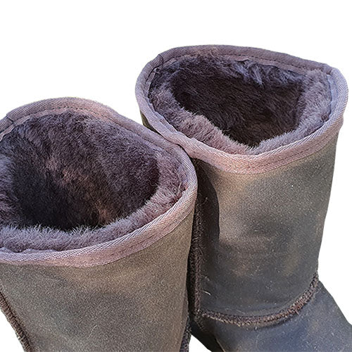 Tarrakoota, Oilskin Uggs, Australian Made, Pure Wool Inner, OzWit, Australian Oilskin, Australian Wool,