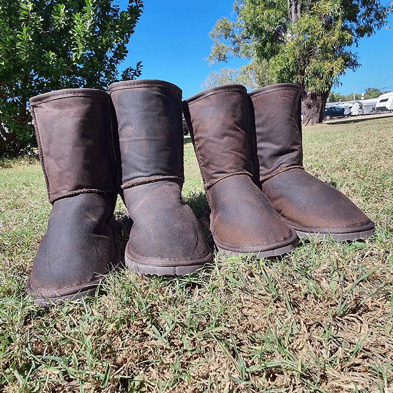 Tarrakoota, Oilskin Uggs, Australian Made, Tred, OzWit, Australian Oilskin, Australian Wool,